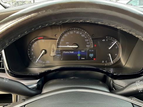 Used 2018 Cadillac XT5 Premium Luxury image 18