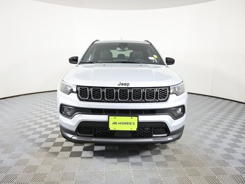 New 2026 Jeep Compass Latitude image 10