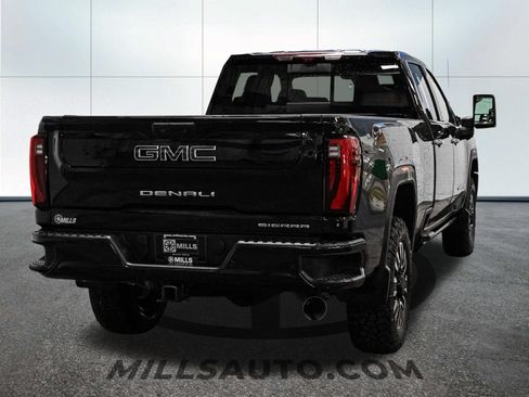 Certified 2025 GMC Sierra 2500 Denali Ultimate AWD/4WD image 7