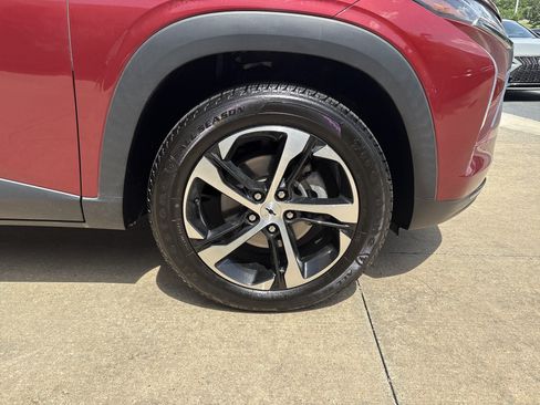 Used 2024 Chevrolet Trax RS w/ Driver Confidence Package FWD image 13