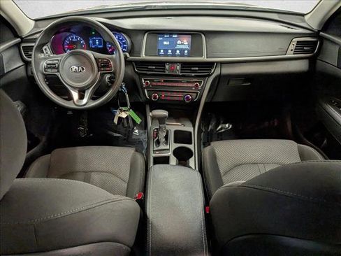 Used 2018 Kia Optima LX image 18