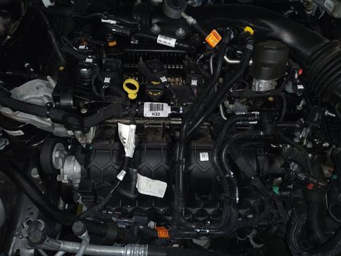 Used 2024 Ford Edge ST-Line w/ Cargo Accessory Package AWD/4WD image 30