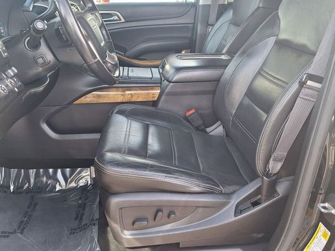 Used 2017 GMC Yukon Denali w/ Open Road Package image 11