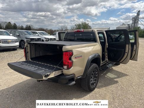 Used 2024 Chevrolet Colorado Trail Boss w/ Technology Package image 39