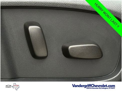 Certified 2026 Chevrolet Equinox RS w/ Convenience Package III FWD image 23