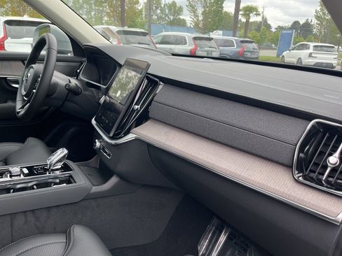 New 2026 Volvo XC90 T8 Ultra w/ Protection Package AWD/4WD image 20