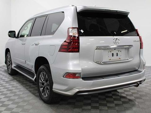 Used 2019 Lexus GX 460 Premium AWD/4WD image 4