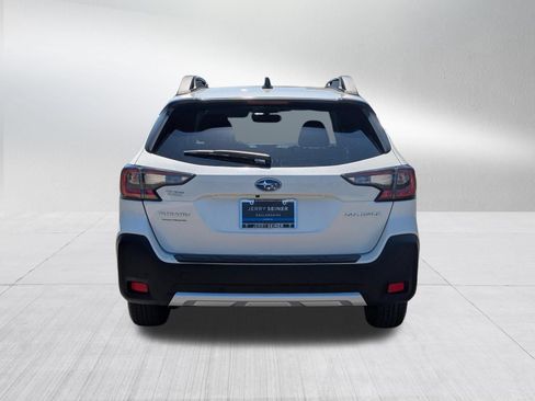 Certified 2024 Subaru Outback Limited AWD/4WD image 4