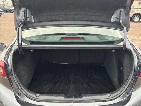 Used 2014 MAZDA MAZDA3 i Touring w/ Technology Package FWD image 30