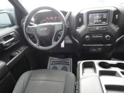 Used 2019 Chevrolet Silverado 1500 Custom Trail Boss w/ Custom Convenience Package AWD/4WD image 14