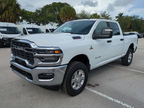 New 2026 RAM 2500 Big Horn AWD/4WD image 9