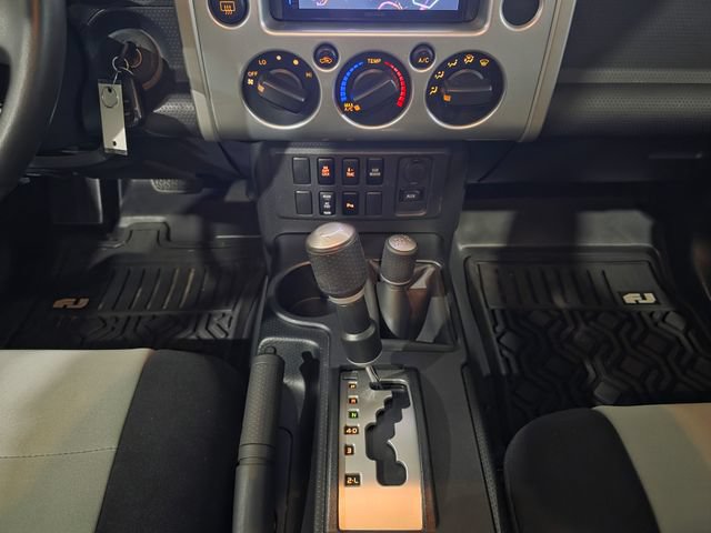 Used 2007 Toyota FJ Cruiser 4WD w/ Upgrade Pkg 2 image 20