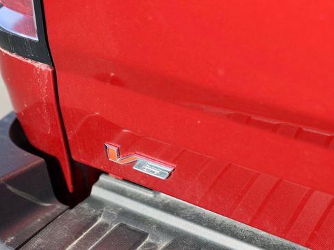 Used 2021 GMC Canyon Elevation image 12