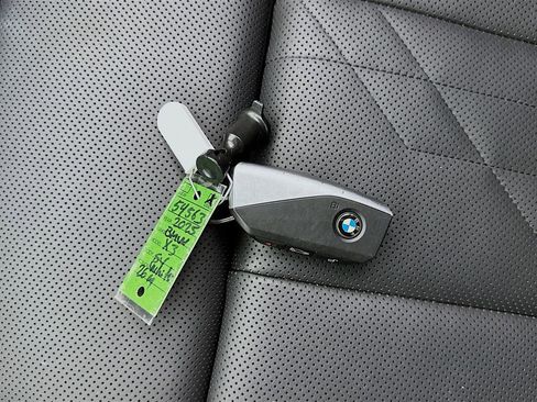 Used 2025 BMW X3 xDrive30i AWD/4WD image 29