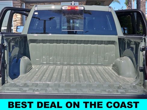 New 2026 RAM 1500 Express AWD/4WD image 12