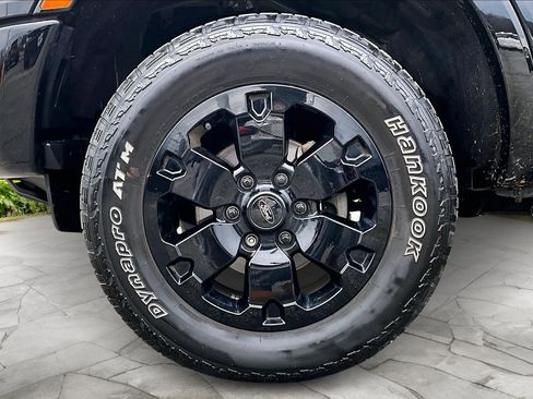 Used 2021 Ford Ranger Lariat w/ Equipment Group 501A High image 9