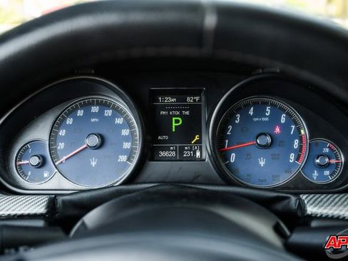 Used 2016 Maserati GranTurismo Sport image 9