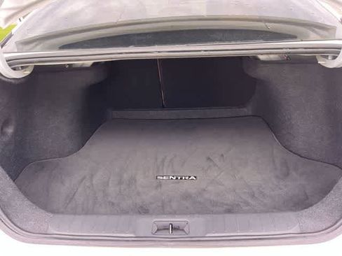 Used 2022 Nissan Sentra SV w/ SV Premium Package FWD image 20