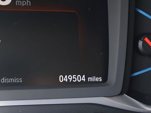 Used 2021 Honda Pilot Touring image 2