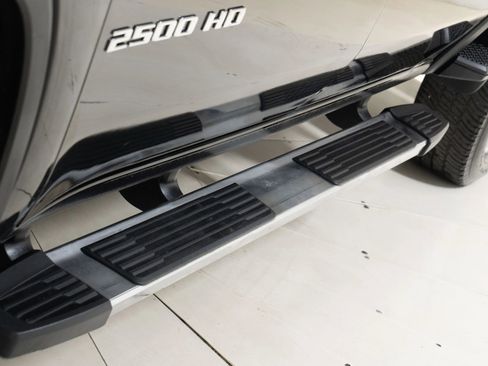 Used 2022 Chevrolet Silverado 2500 High Country w/ Technology Package image 63