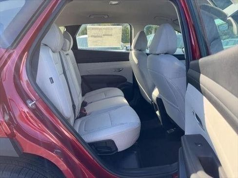 Certified 2026 Hyundai Tucson SE FWD image 5