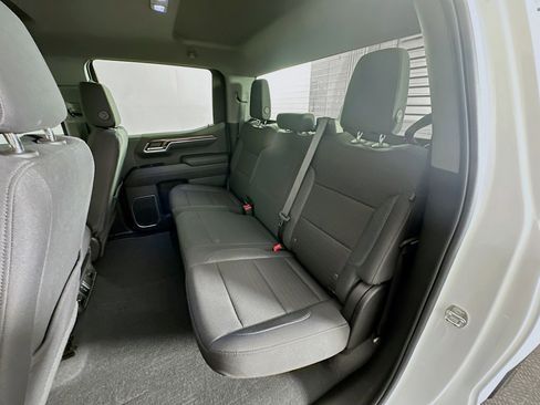 Used 2024 Chevrolet Silverado 1500 LT AWD/4WD image 27