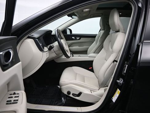 Used 2023 Volvo XC60 B5 Plus w/ Protection Package Premier image 27