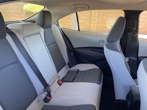 Used 2024 Toyota Corolla LE image 6