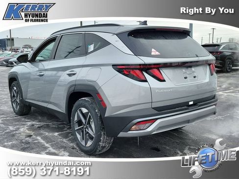 New 2026 Hyundai Tucson SEL image 3