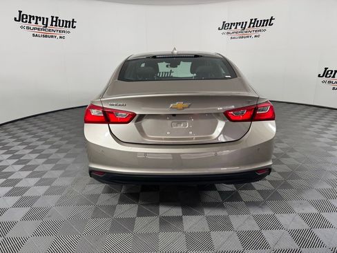 Used 2023 Chevrolet Malibu LT w/ Driver Confidence Package image 9