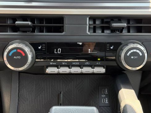 Certified 2025 Toyota Tacoma TRD Sport AWD/4WD image 12