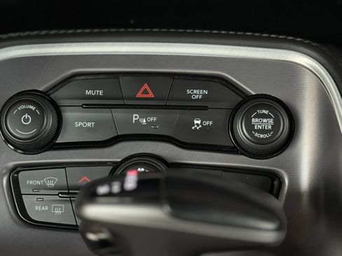 Used 2020 Dodge Challenger R/T image 34