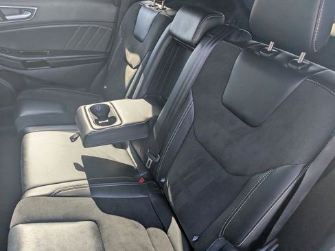 Used 2019 Ford Edge ST w/ Equipment Group 401A AWD/4WD image 8
