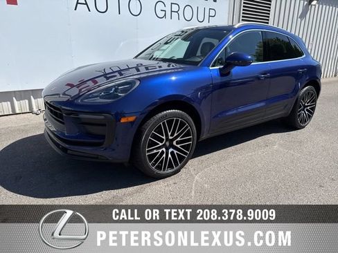 Used 2022 Porsche Macan AWD/4WD image 8