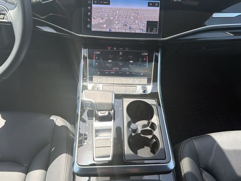 Certified 2025 Audi Q7 2.0T Premium AWD/4WD image 19
