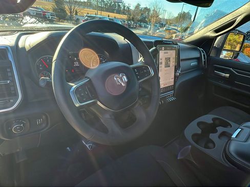 Used 2025 RAM 2500 Big Horn image 24