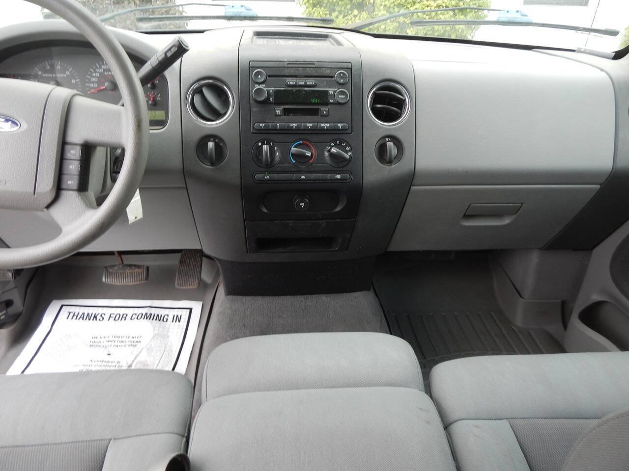Used 2004 Ford F150 XLT AWD/4WD image 2