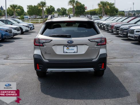 Used 2020 Subaru Outback Limited w/ Popular Package #2 AWD/4WD image 4