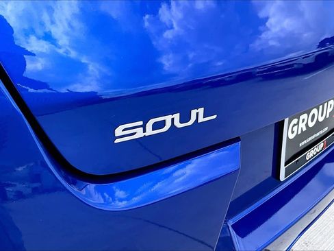 Certified 2024 Kia Soul GT-Line w/ Option Group 020 FWD image 30