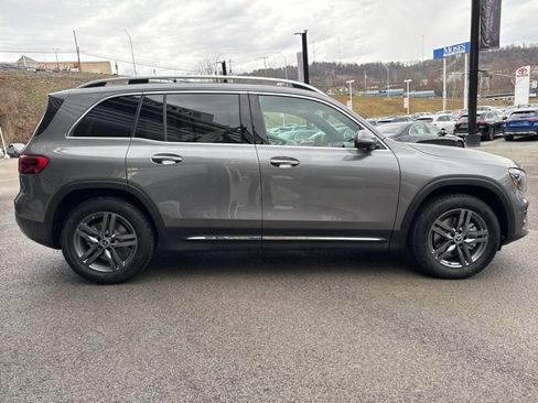 New 2026 Mercedes-Benz GLB 250 4MATIC image 6