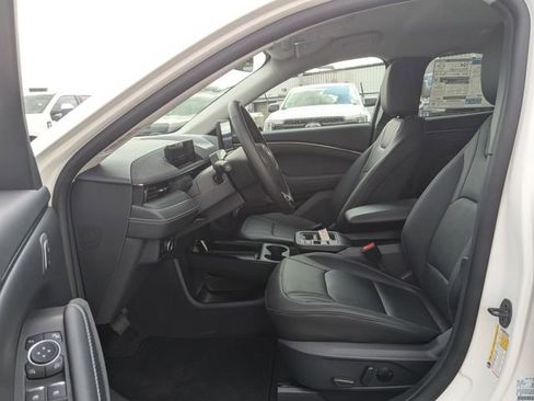 New 2025 Ford Mustang Mach-E Premium image 20