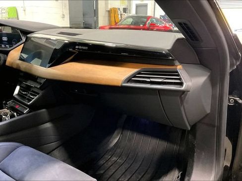 Certified 2023 Audi e-tron GT Premium Plus AWD/4WD image 16