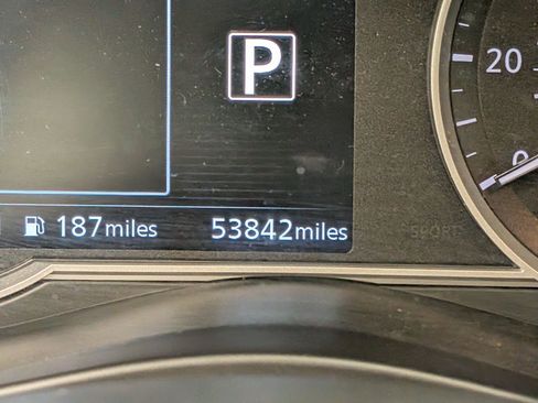 Used 2020 Nissan Kicks SR w/ SR Premium Package image 20