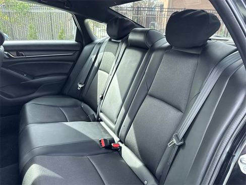 Used 2022 Honda Accord Sport image 15
