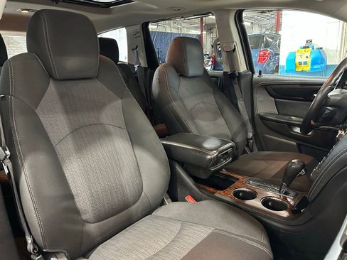 Used 2014 Chevrolet Traverse LT w/ All-Star Edition FWD image 36