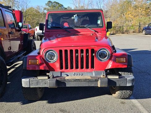 Used 2002 Jeep Wrangler X image 2