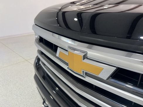 New 2026 Chevrolet Silverado 1500 High Country w/ Technology Package AWD/4WD image 28