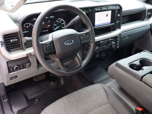 Used 2023 Ford F350 XL w/ 360-Degree Camera Package AWD/4WD image 4