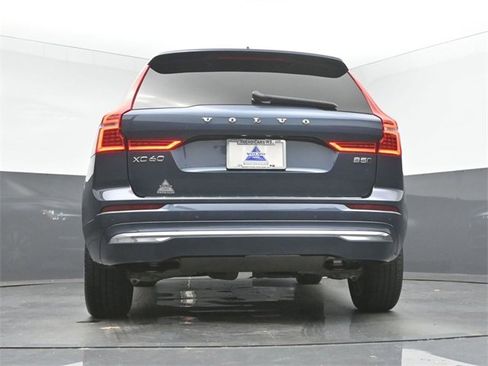 Used 2022 Volvo XC60 B5 Inscription w/ Climate Package image 43