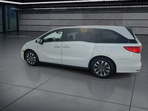 Used 2023 Honda Odyssey EX-L image 6